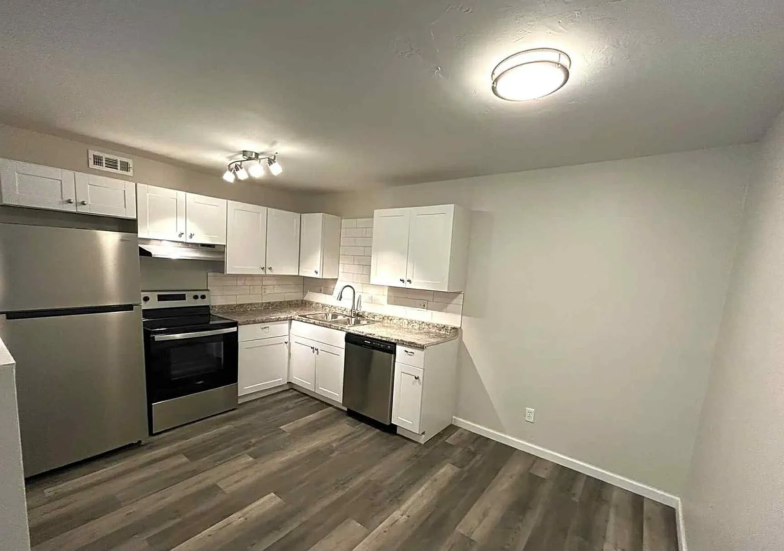 The Vue at Garden Square — Photo 4
