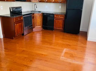315 N 11th St #2, Philadelphia, PA 19107