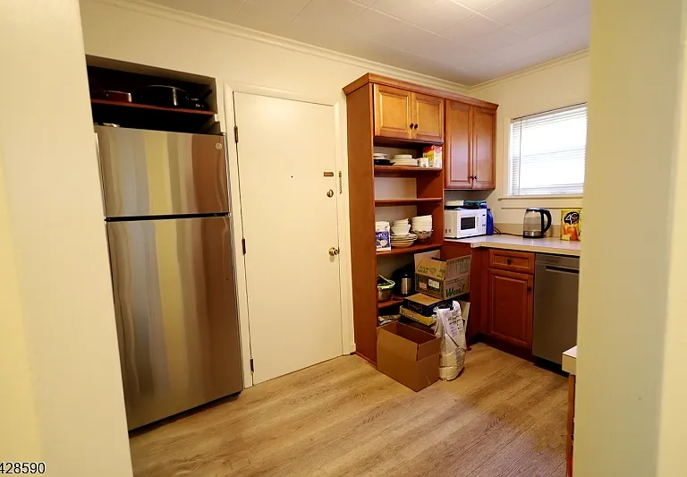 15 Edgar St #A — Photo 10