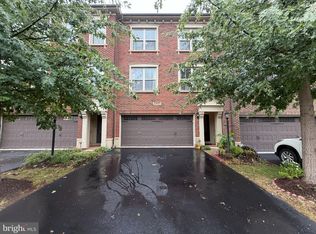 23687 Sailfish Sq, Ashburn, VA 20148
