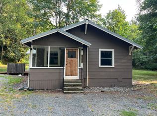 8250 Carl Rd, Everson, WA 98247