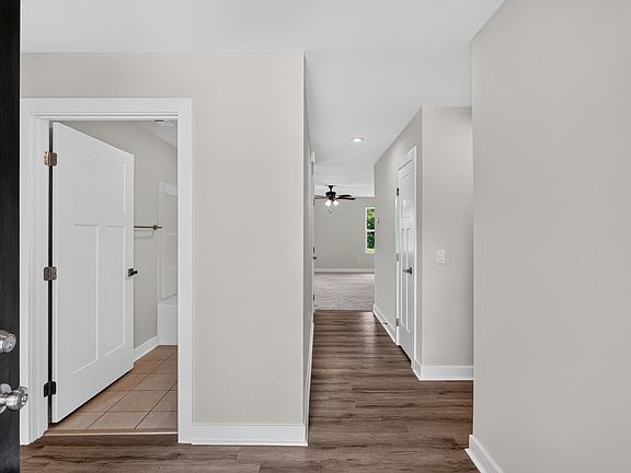 3rd image of 2271 Hemming Way