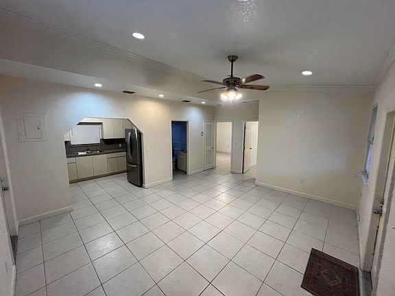 2nd image of 3795 Florida Ave