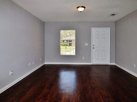 2nd image of 4361 Melissa Ct W