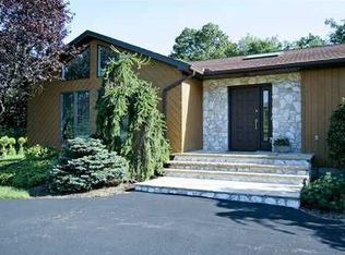 12 Brainerd Dr, Stony Pt, NY 10980