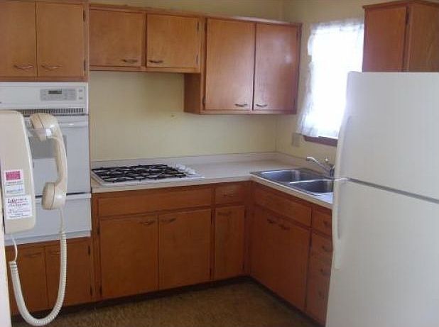 2nd image of 91 2nd St