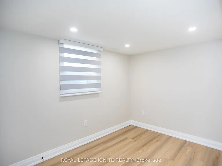 38 Parent Ave #BASEMENT — Photo 10