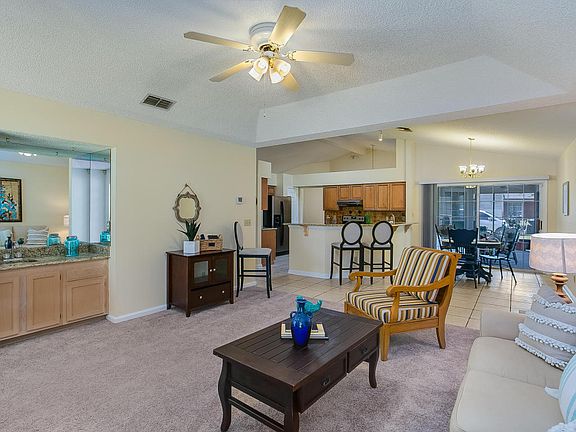 5th image of 8958 Easton River Dr