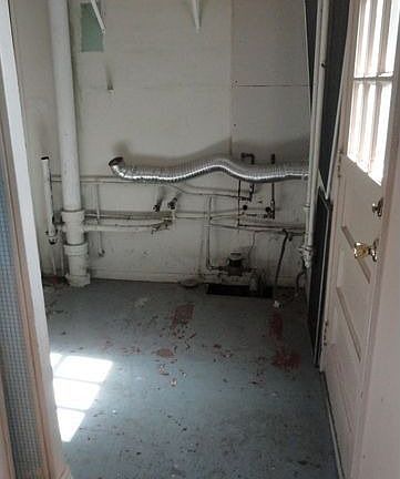 4th image of 3826 N Dayton Ave