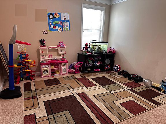 Bed room Downstairs: room1