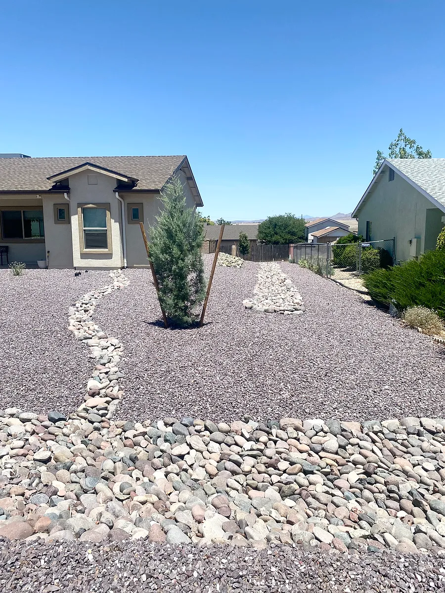 Building Photo - 9420 E Towago Dr