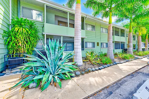1329 Drew St #6 Photo 1