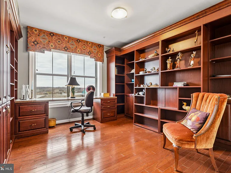 485 Harbor Side St #904 — Photo 33