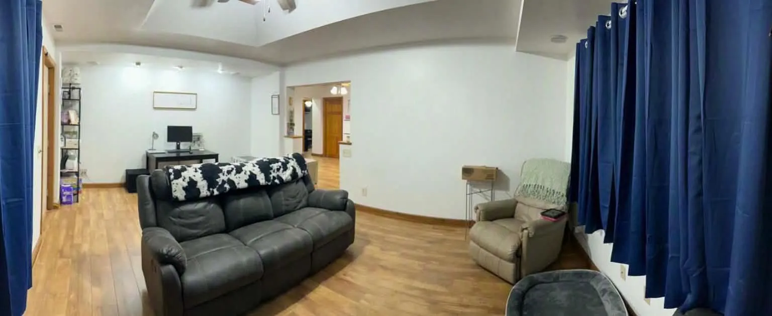 4 bed, 1750 sqft, $1,300 — Photo 3