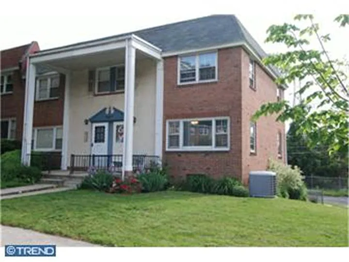 367 Linden Ln photo 1