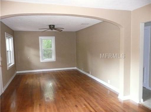 2nd image of 7800 Rose Ave
