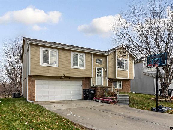 2nd image of 4107 N 169th St