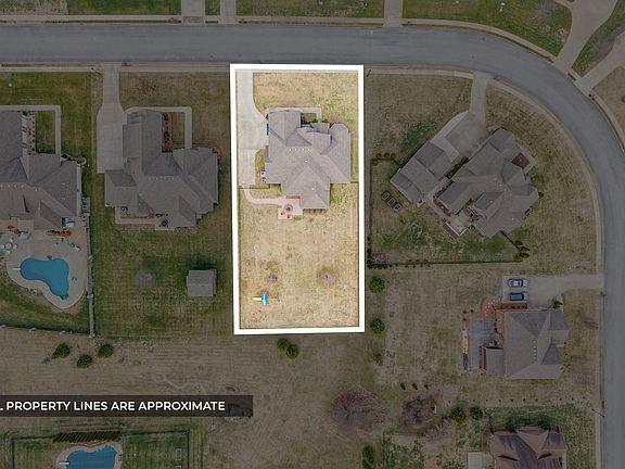 4th image of 3126 Carrie Taylor Cir