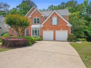2381 Briarleigh Way, Dunwoody, GA 30338