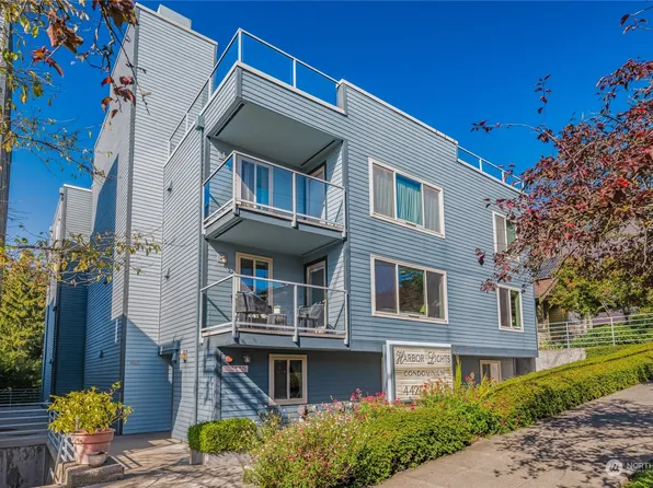 4425 Greenwood Avenue N #205, Seattle, WA 98103