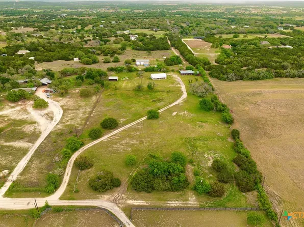 1301 Live Oak Trl, Liberty Hill, TX 78642