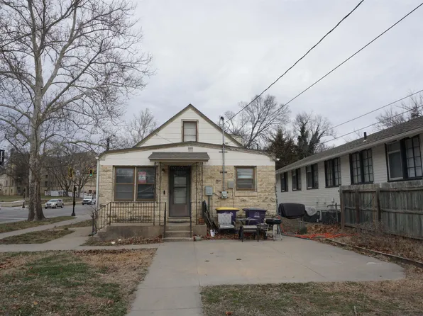 1120 N Manhattan Ave, Manhattan, KS 66502