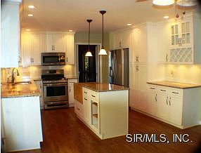5th image of 2106 Northwood Dr