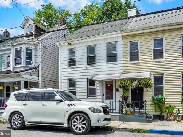 943 E King St, York, PA 17403