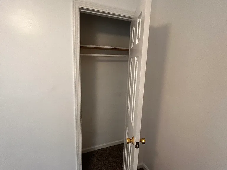 2929 Mersington Ave — Photo 5