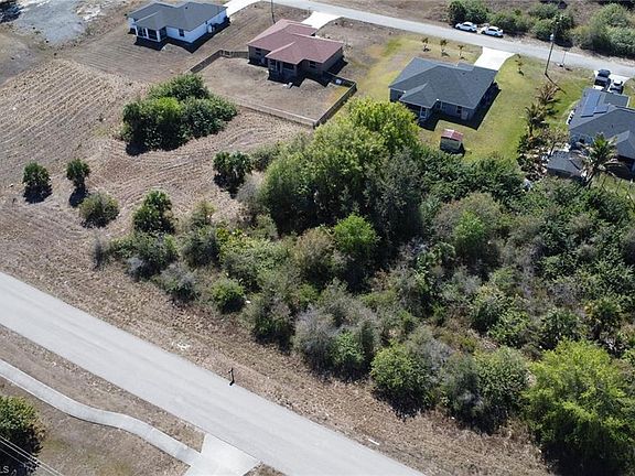 3rd image of 2553 Sunniland BLVD
