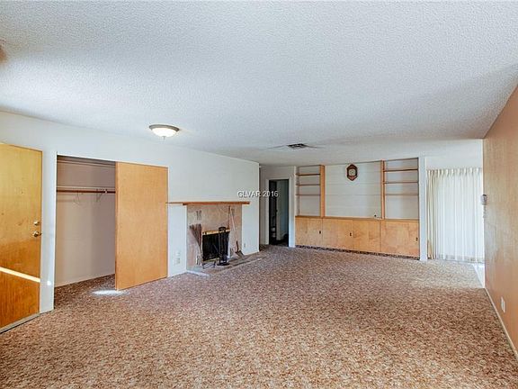 2nd image of 1529 Mancha Dr
