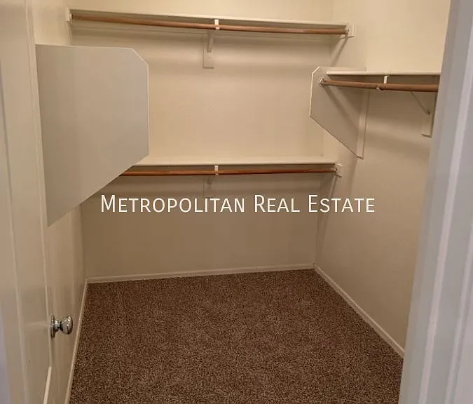 2547 E Bart St — Photo 12