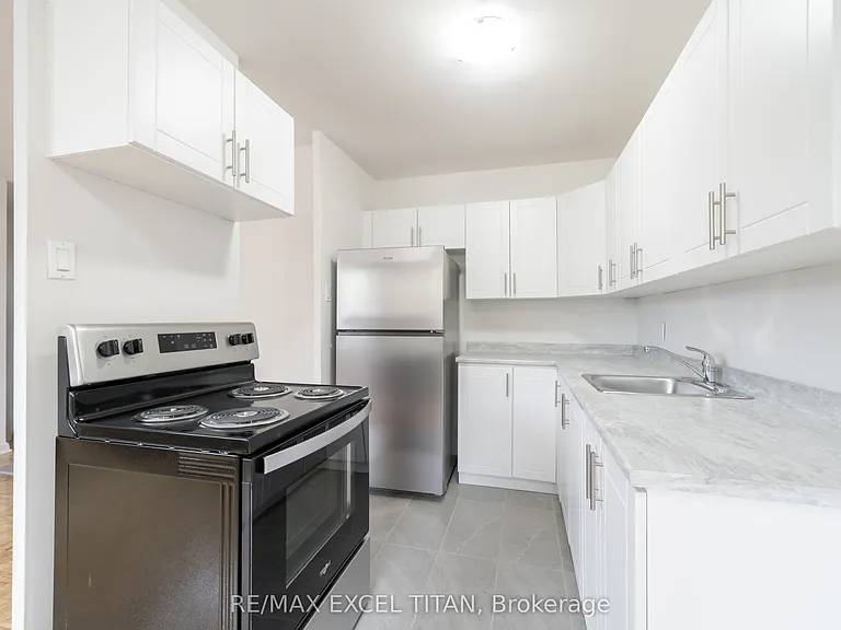 4 Hill Heights Rd #106 — Photo 9