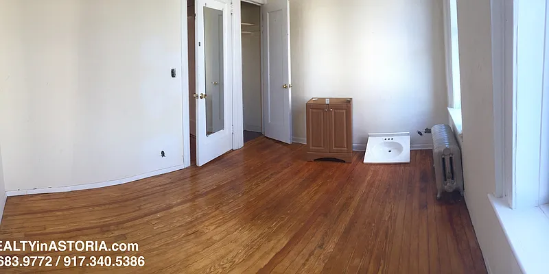 Rented by Alexiou Realty | media 16