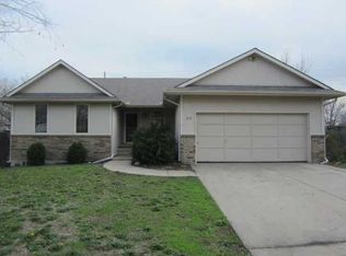 311 E Tall Tree Rd, Derby, KS 67037