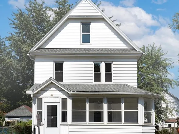 48 Worthen St, West Springfield, MA 01089