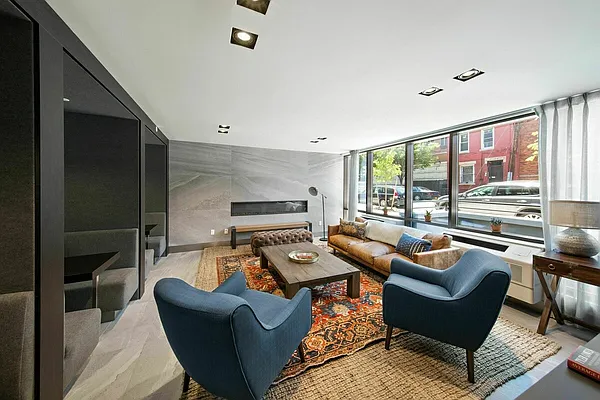 Rented by Monarch Realty Group | media 15