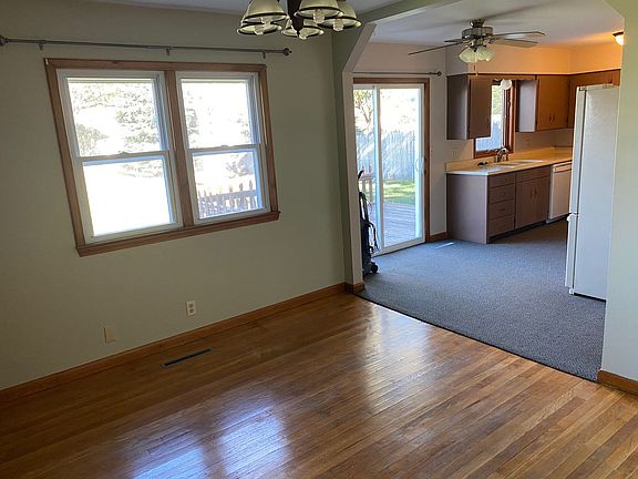 4th image of 2512 Lamar Ave