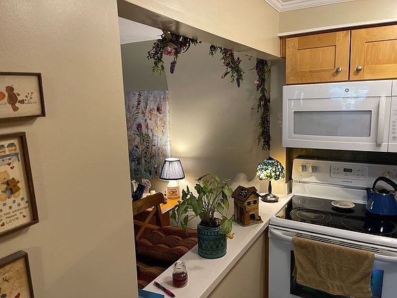 5th image of 507 Hunters Path Rd APT 12-B