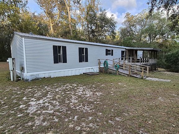 2nd image of 14830 NE 180th St
