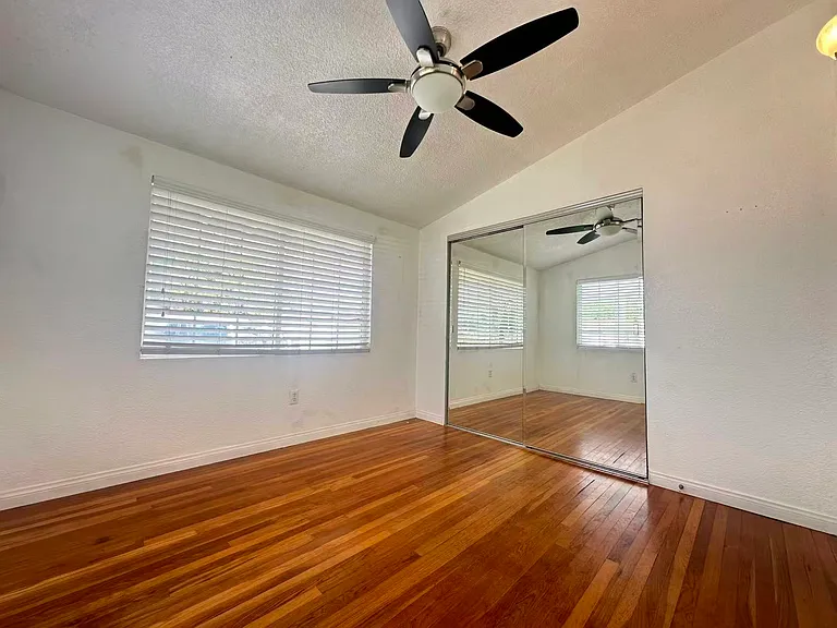 1722 Matchleaf Ave — Photo 9