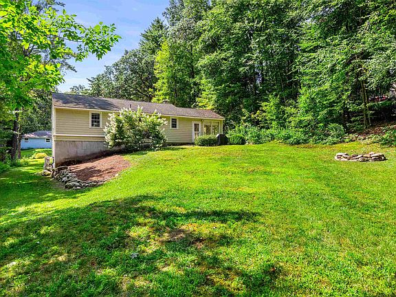 2nd image of 31 Woodward Drive