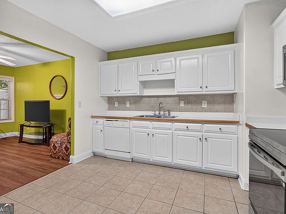 5th image of 3154 Glenloch Pl
