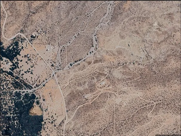 11 E Groom Peak, Wikieup, AZ 85360