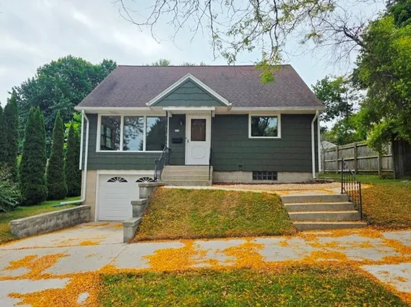 913 Broadway AVENUE, Sheboygan, WI 53081