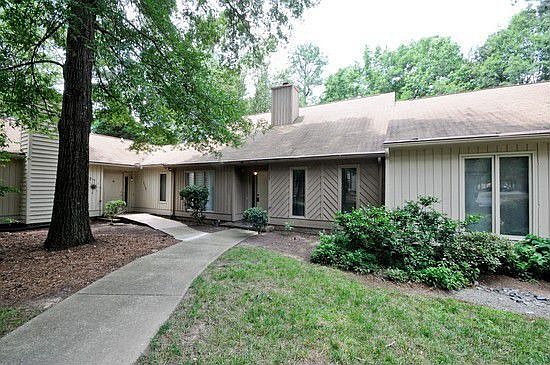 1st image of 117 Greenmeadow Ln