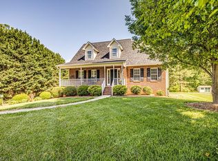 156 High Meadows Rd, Advance, NC 27006