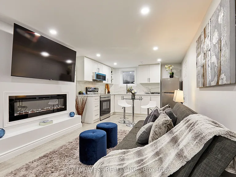 67 Hobbs Dr #BASEMENT — Photo 5