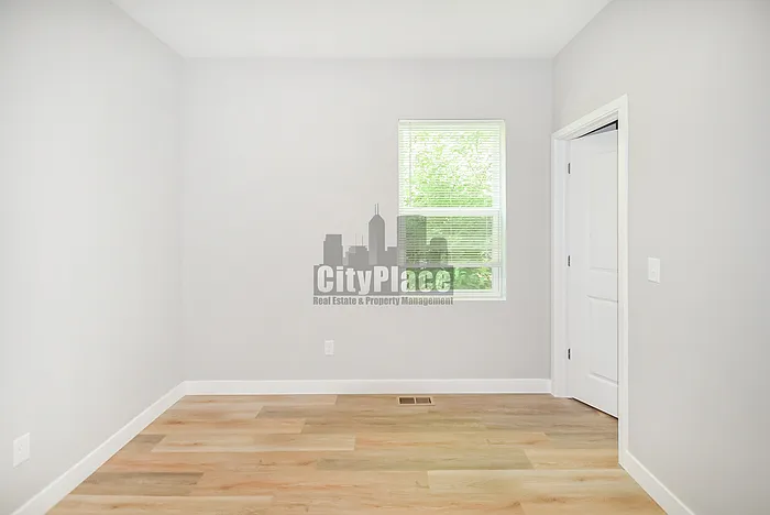 1722 Ingram St #A — Photo 13