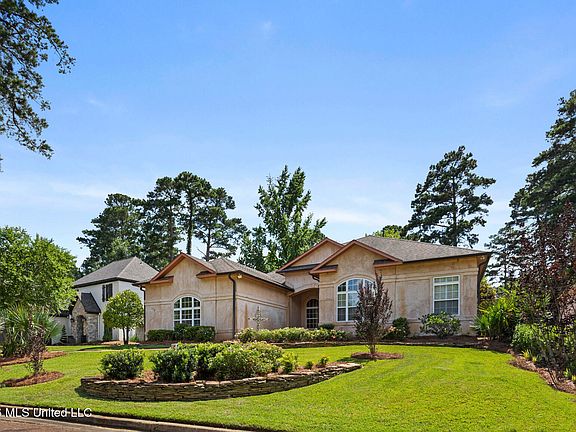 3rd image of 518 Heatherstone Ct